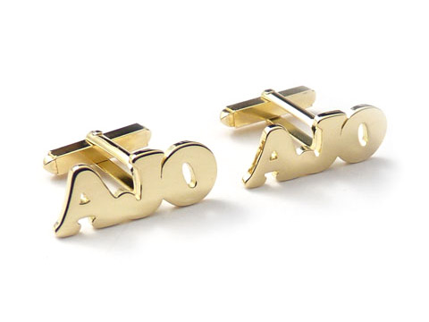 gold cufflinks as personalised gifts