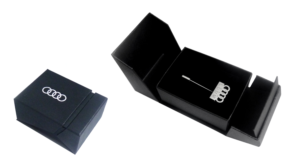 branded lapel pin gift boxes